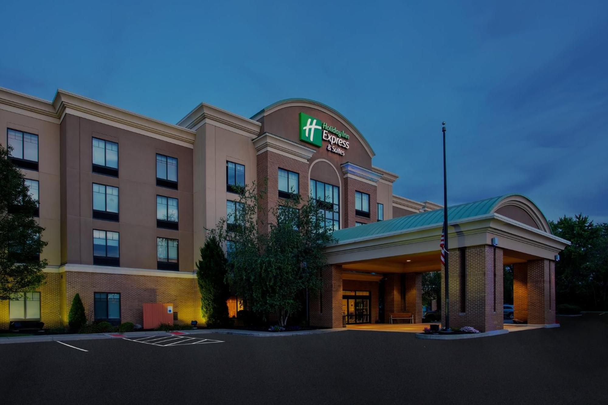 Holiday Inn Express Hotel & Suites Rochester Webster By Ihg Экстерьер фото