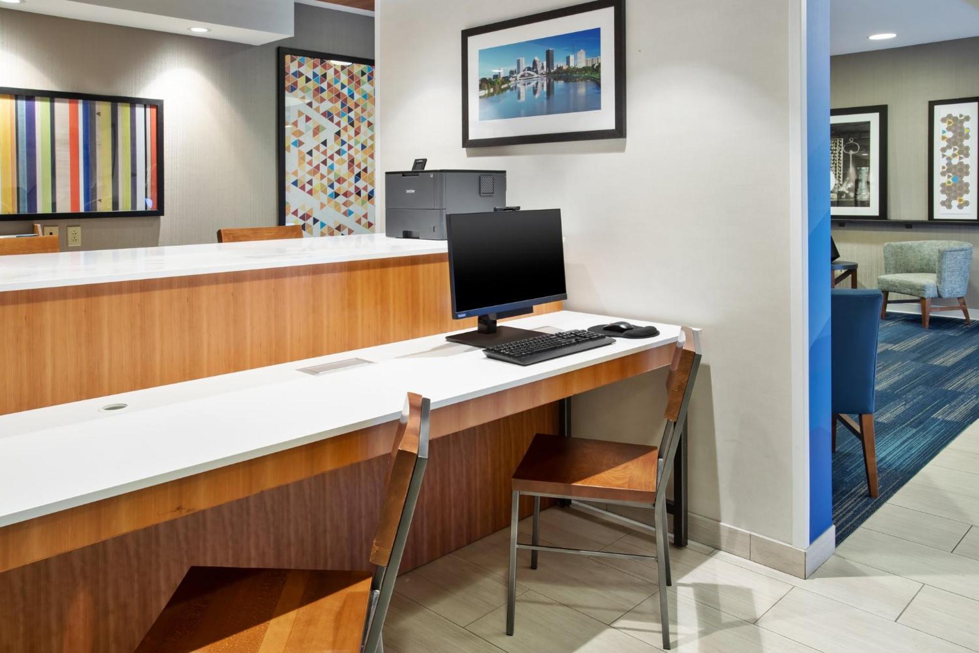 Holiday Inn Express Hotel & Suites Rochester Webster By Ihg Экстерьер фото