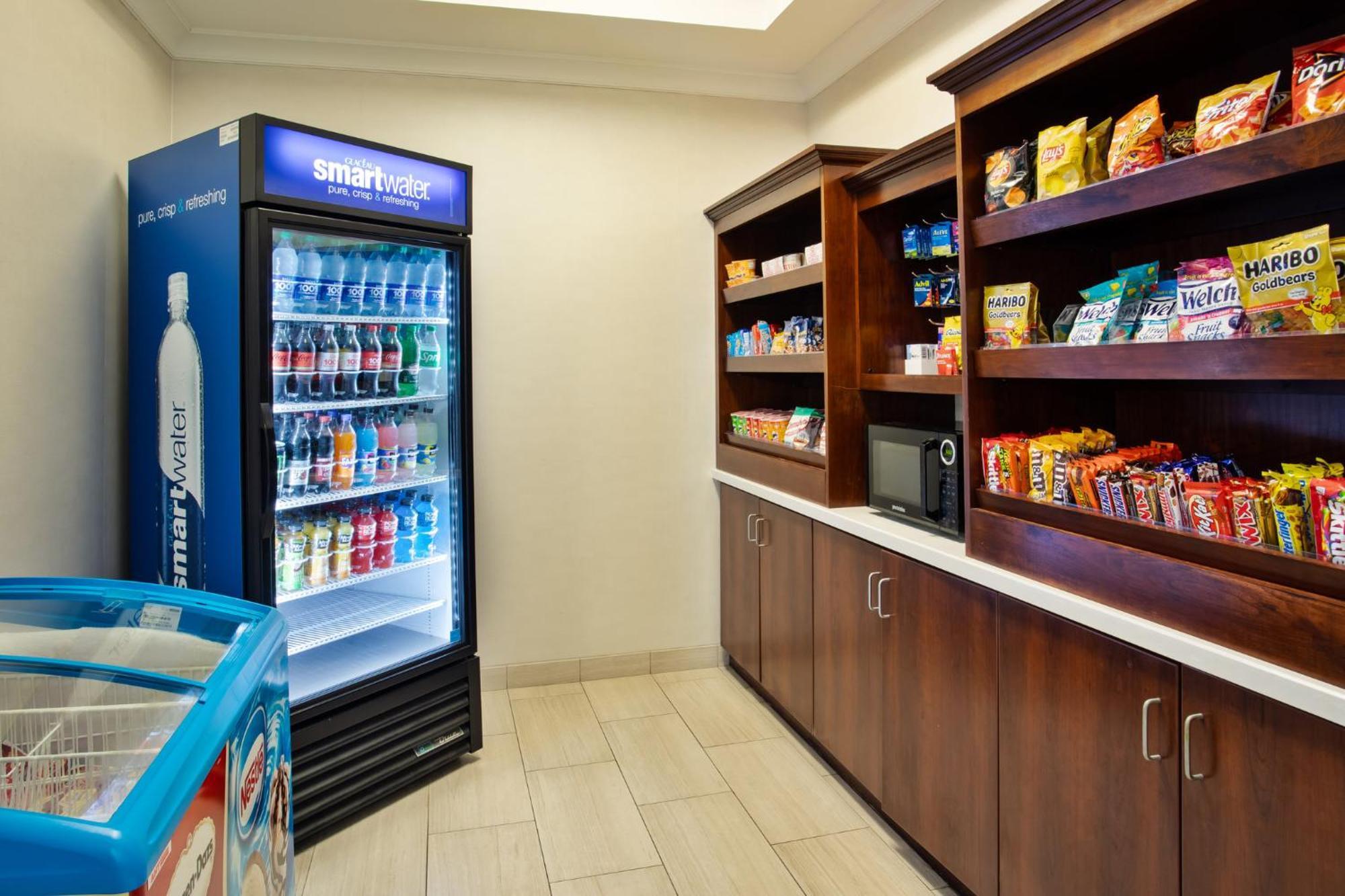 Holiday Inn Express Hotel & Suites Rochester Webster By Ihg Экстерьер фото