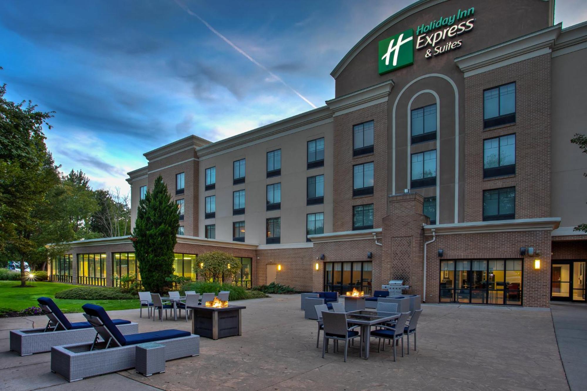 Holiday Inn Express Hotel & Suites Rochester Webster By Ihg Экстерьер фото