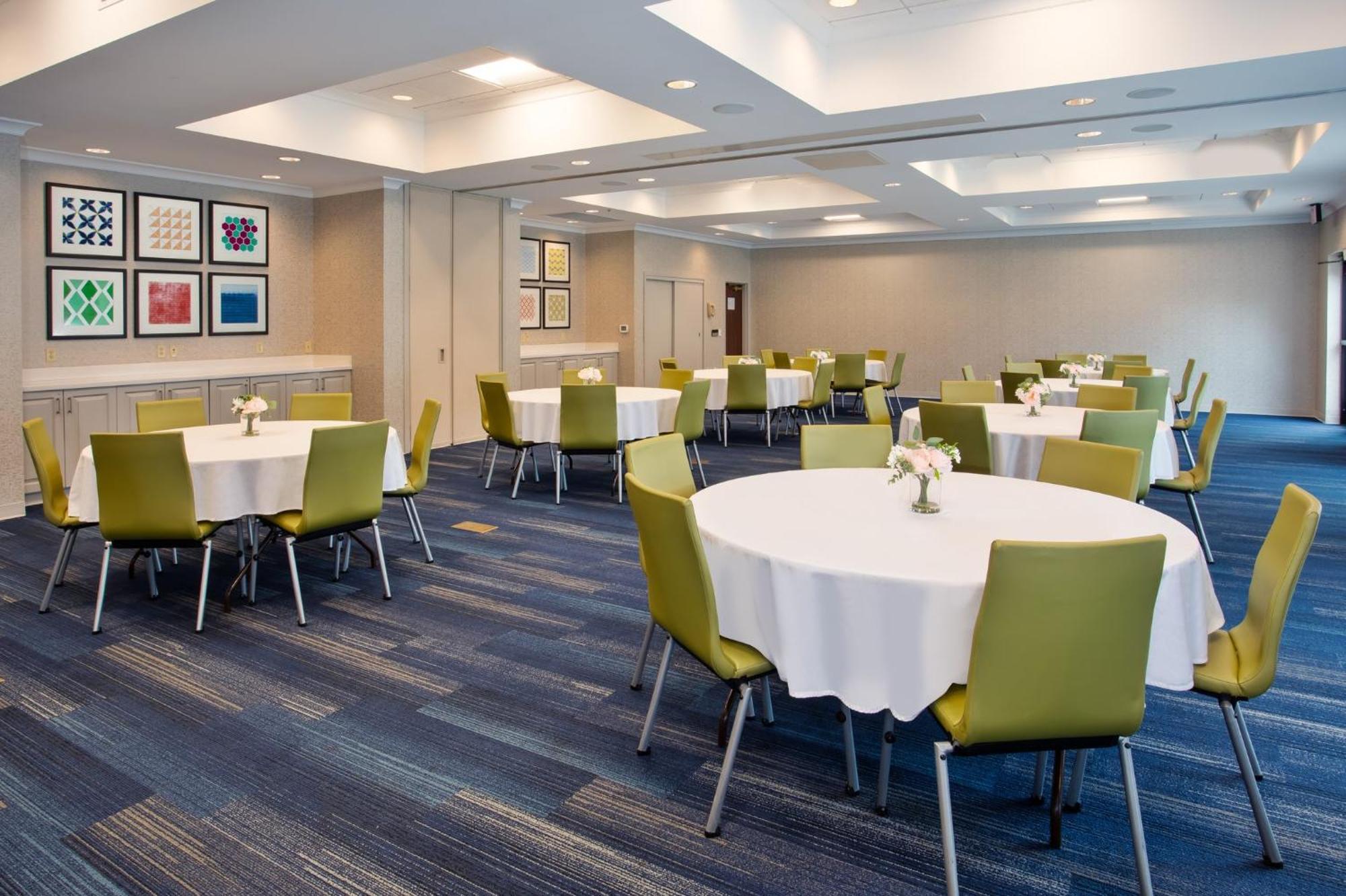 Holiday Inn Express Hotel & Suites Rochester Webster By Ihg Экстерьер фото