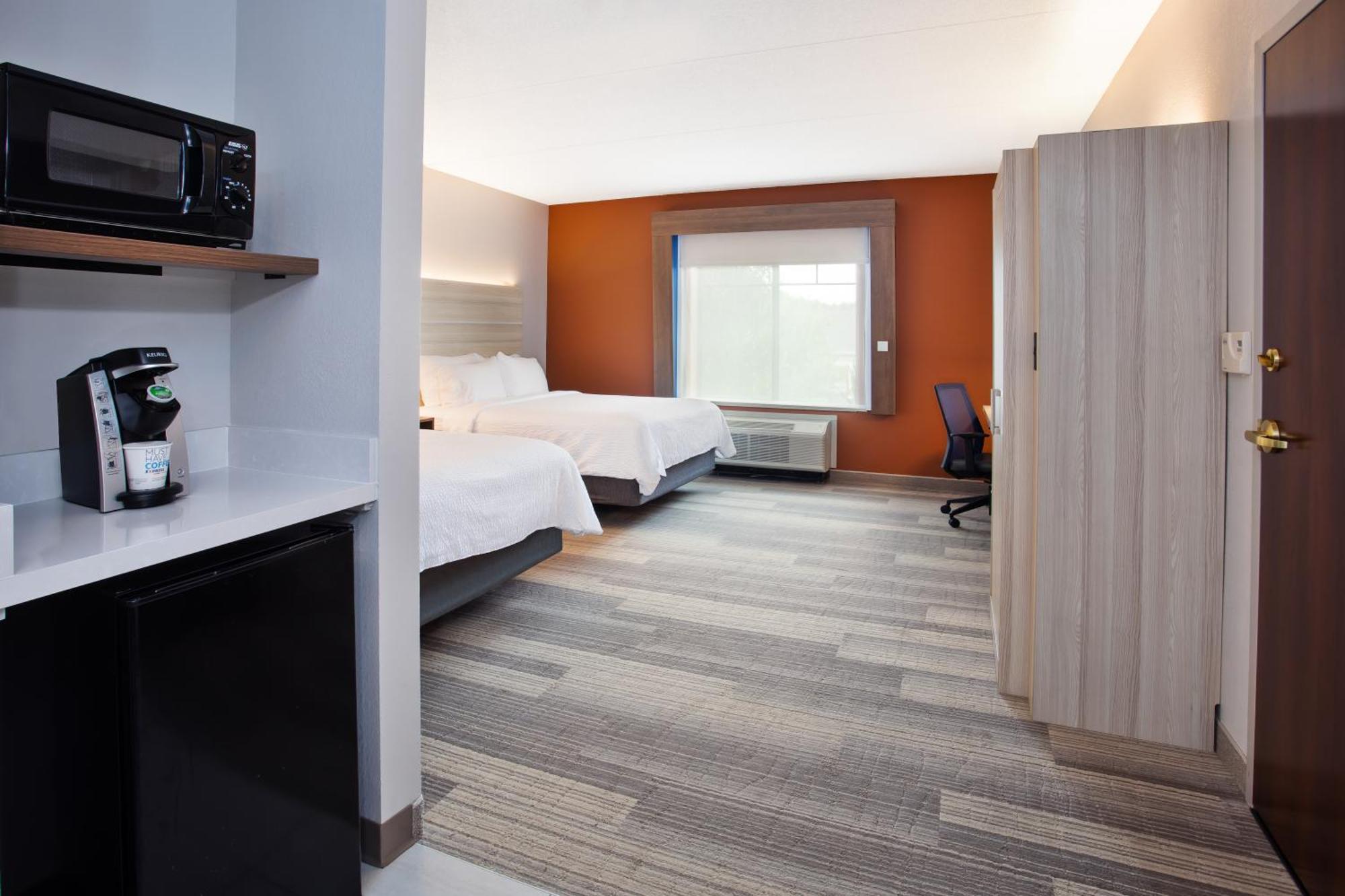 Holiday Inn Express Hotel & Suites Rochester Webster By Ihg Экстерьер фото