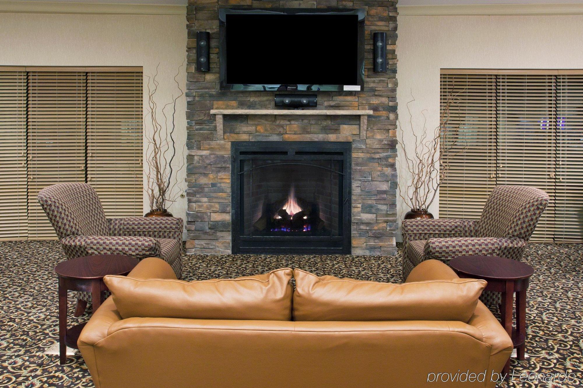 Holiday Inn Express Hotel & Suites Rochester Webster By Ihg Экстерьер фото
